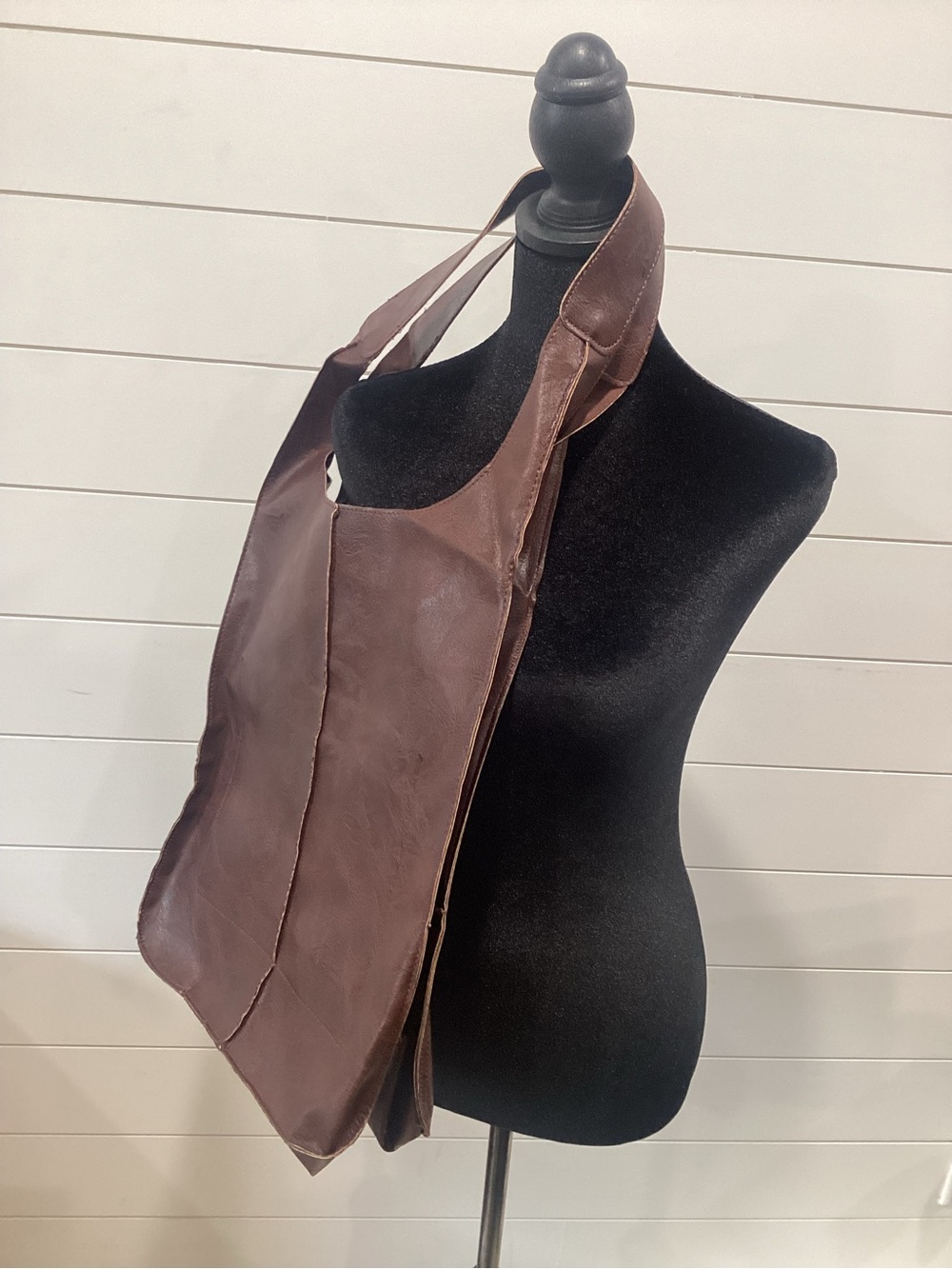 Classic Brown Leather Shoulder Bag